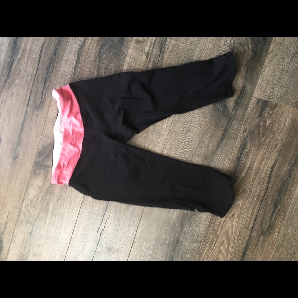 Lululemon capris
